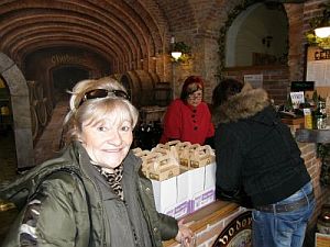 Realitn maklka Rena Weidhas pat smanelem mezi spokojen a hlavn stl zkaznky.